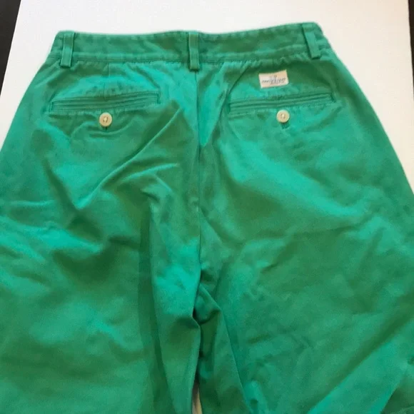 Vineyard Vines Shorts - Picture 2 of 3